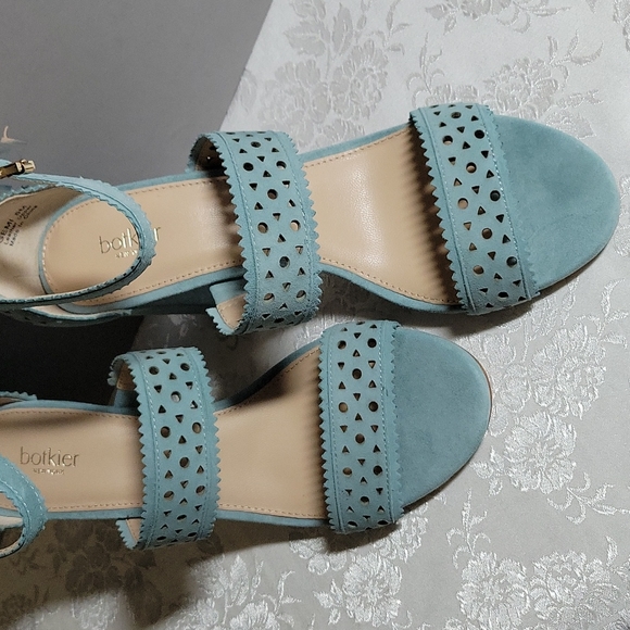 ⚜️Re-Listed⚜️ - Picture 15 of 16